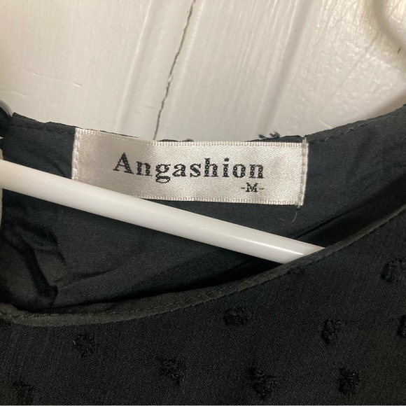 ⚡️NWOT Women’s 3/4 sleeve flowy top size medium - Picture 3 of 6